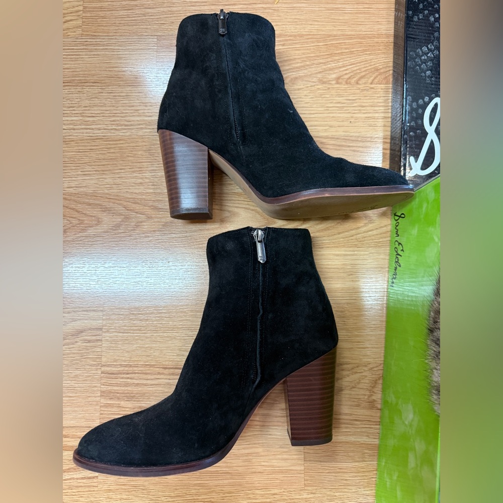 Sam Edelman Women's Size 8 Blake Black Suede Pointed Toe Ankle Booties Boots